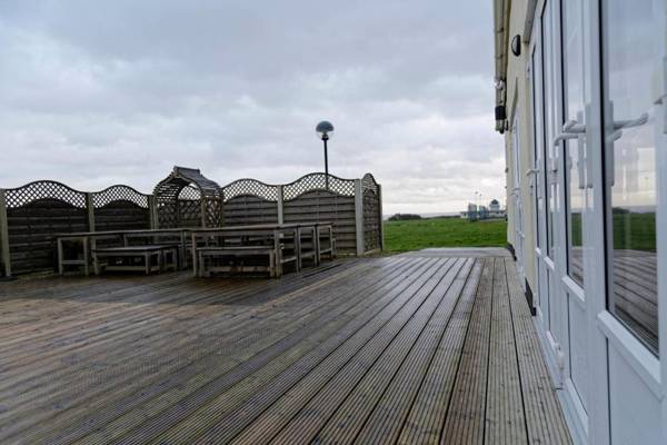 Pakefield Holiday Village - Adults Only