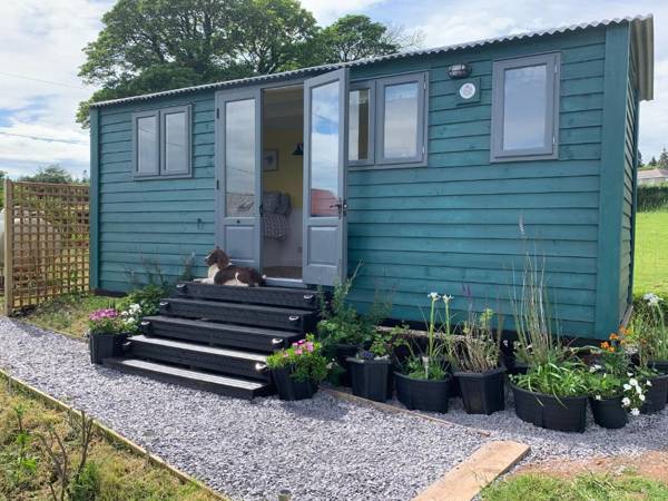 Peaceful Luxury Getaway Stunning Views & Hot Tub