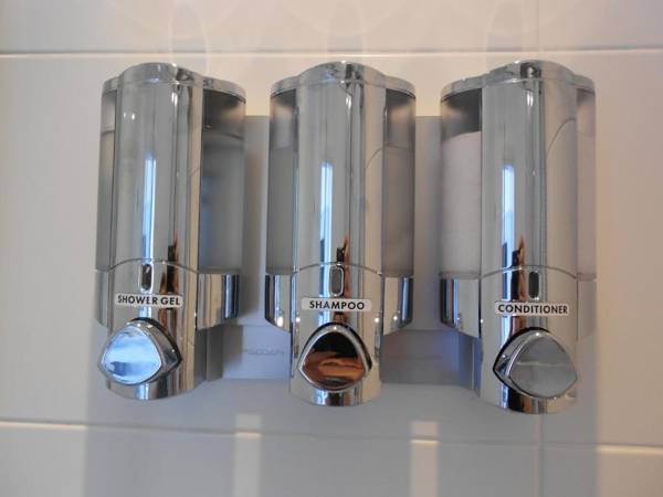 Between the Bays exclusively for Adults