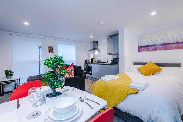 *CITY CENTRE* Cosy Studio Apartments