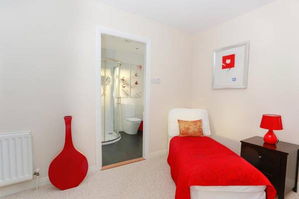 Willow House Bed & Breakfast and Orchard Studios Self Catering