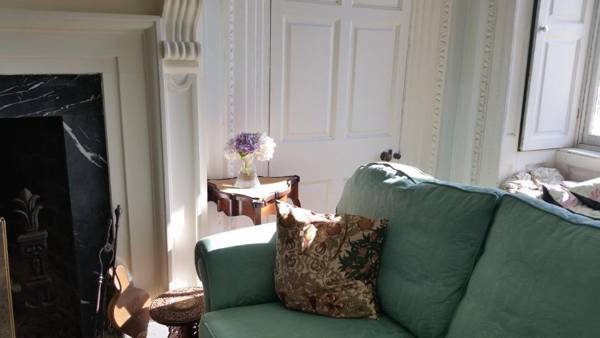 Kelly House Country B&B