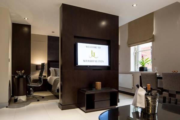 Workspace - Mansio Suites The Headrow