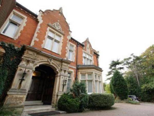 Best Western Grimsby Oaklands Hall Hotel