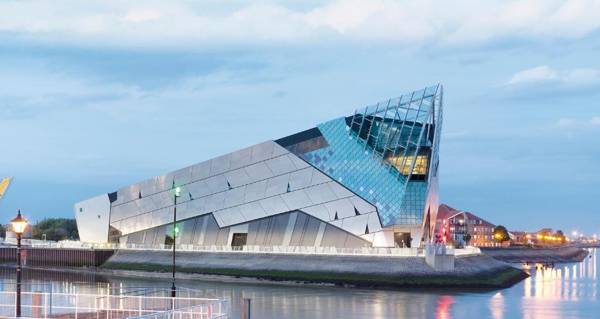 The Whittington and Cat