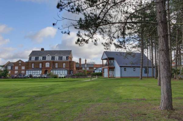 Old Hunstanton Le Strange Arms Htl BW Signature Collection