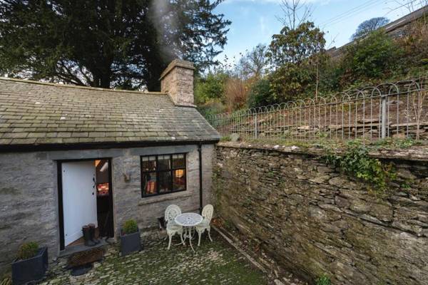 Romantic rural couples retreat in the stunning village of Crosthwaite Lyth Valley