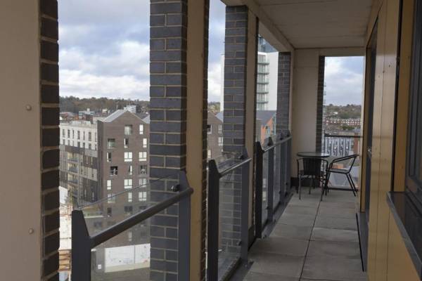 Toothbrush Apartments - Ipswich Waterfront South - Avalon Court