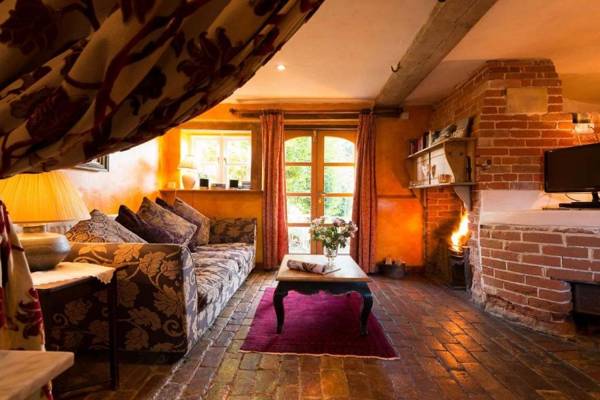 The Bakery a honeymooners favourite cosy stylish with lovely walks and pubs