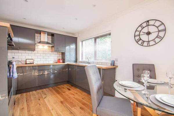 Flat 1 69 Macewen Drive