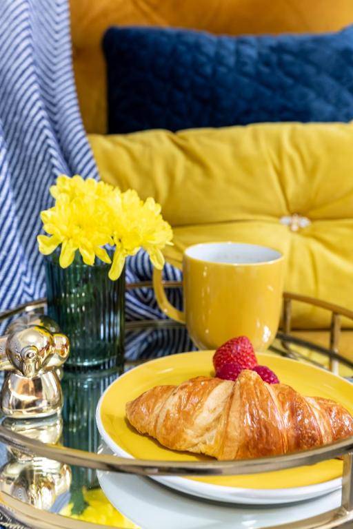 KVM Bluebird House for large groups by KVM Serviced Accommodation