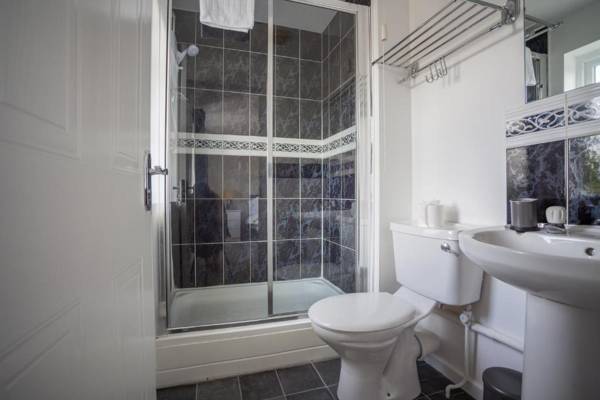 Kestrel House by RentMyHouse