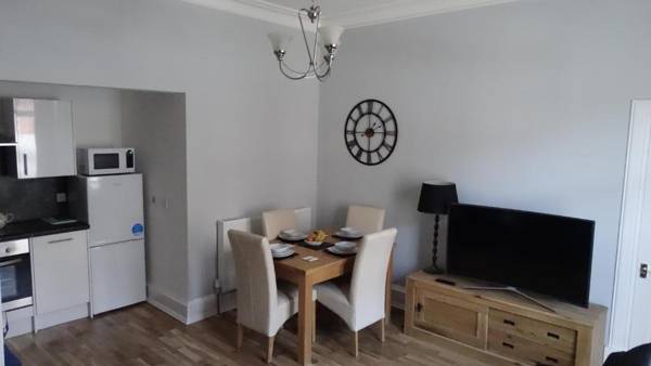 Portum -John St Apartment