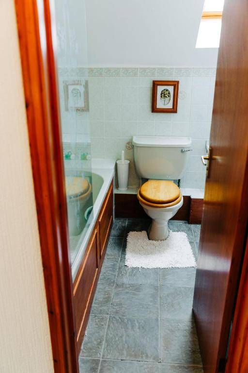 The Farmhouse Lochmeyler