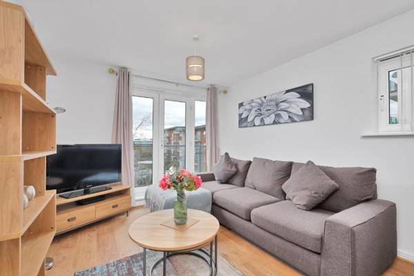 Parkhouse Serviced Apartment Hatfield Town Centre