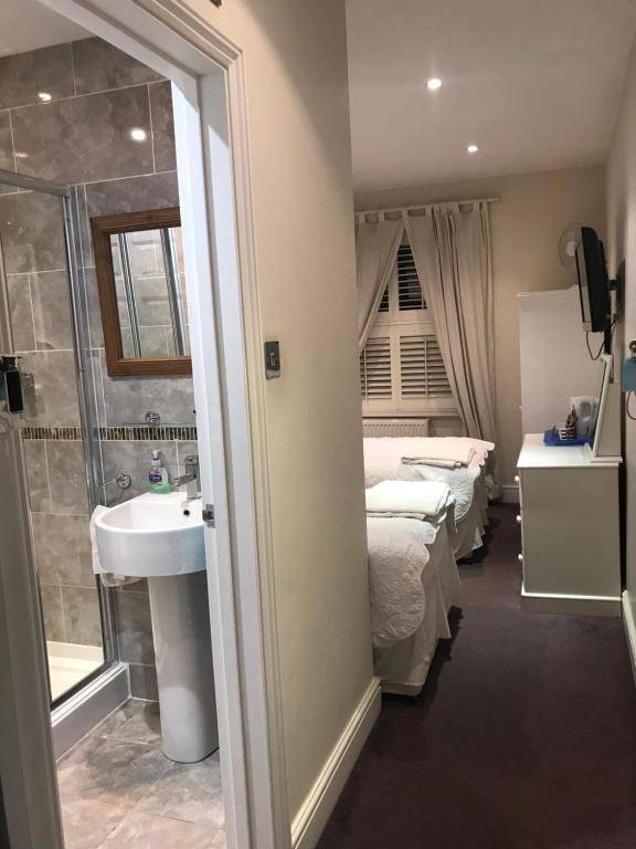 Acacia Villas Guest House