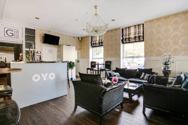 OYO Gin House Hotel