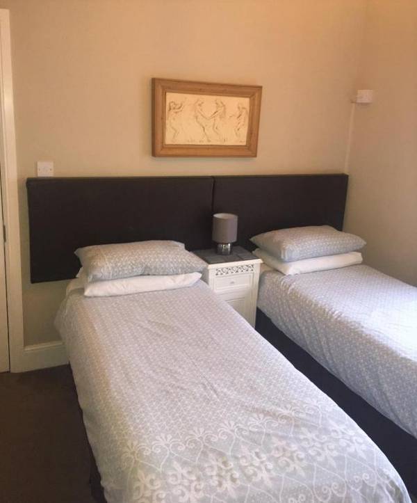 The Courtyard Guest House