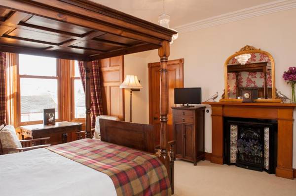 Strathallan Bed and Breakfast