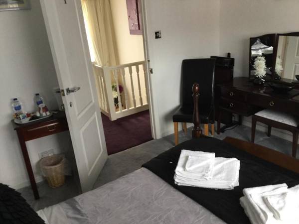 Three Bridges Bed & Breakfast