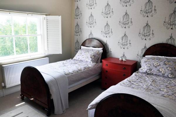 Bove Town House Apartments