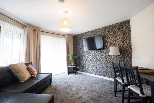 Lomond Serviced Apartments- Emirates