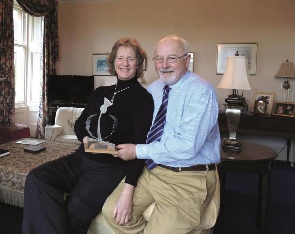 Whitehouse Country House