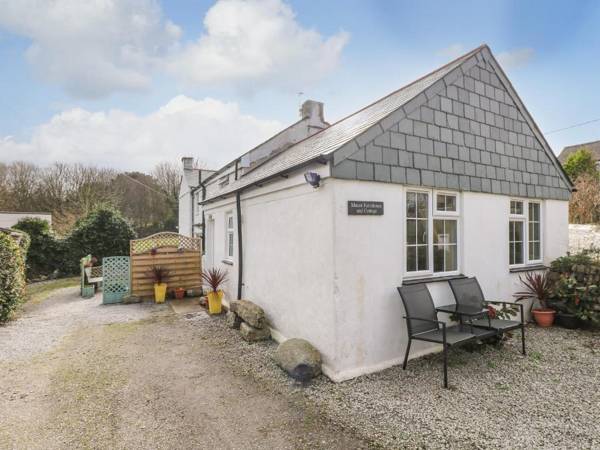 Manor Farmhouse Cottage REDRUTH