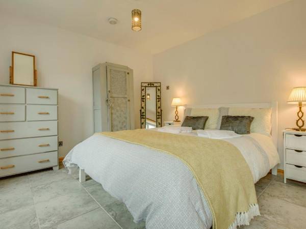 The Milk Shed Plymtree