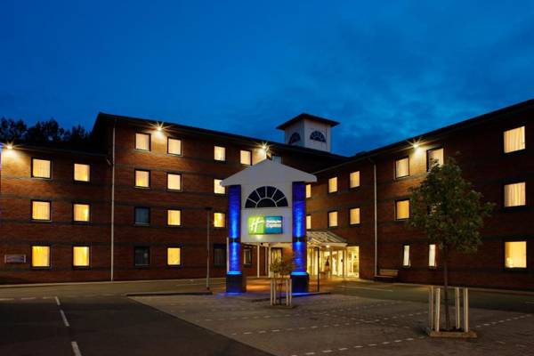 Holiday Inn Express Droitwich Spa an IHG Hotel