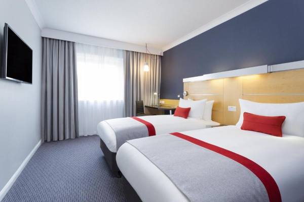 Holiday Inn Express Southampton - M27 J7 an IHG Hotel