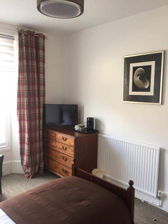 Dover Town Rooms by Kent Escapes Short Lets & Serviced Accommodation Kent
