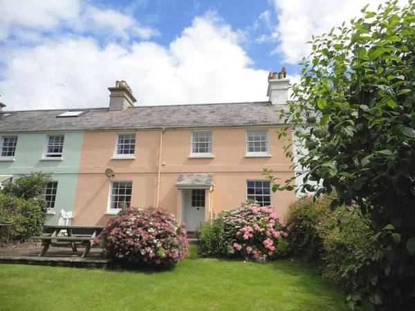 4 Coastguards Cottage Kingsbridge