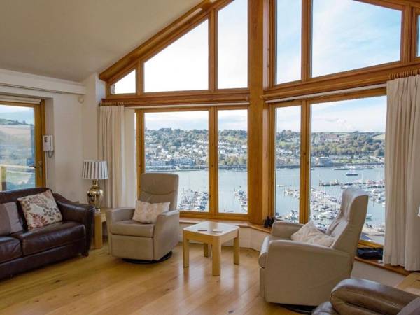 Totherside DARTMOUTH