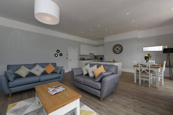 THE ANGEL 1 BEST VIEWS IN DARTMOUTH