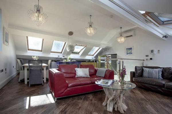 The Penthouse 15 At the Beach Torcross