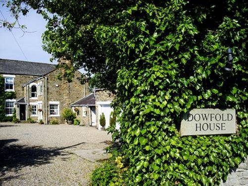 Dowfold House Bed and Breakfast