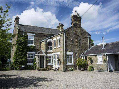 Dowfold House Bed and Breakfast