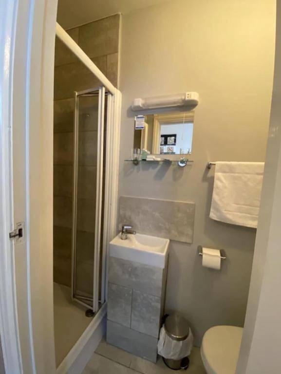 Somerton Lodge B & B