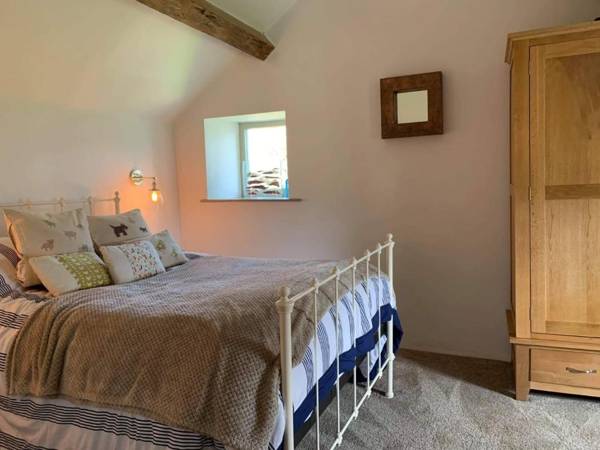 Animal Sanctuary Holiday Pen Bryn Twrw - Charity