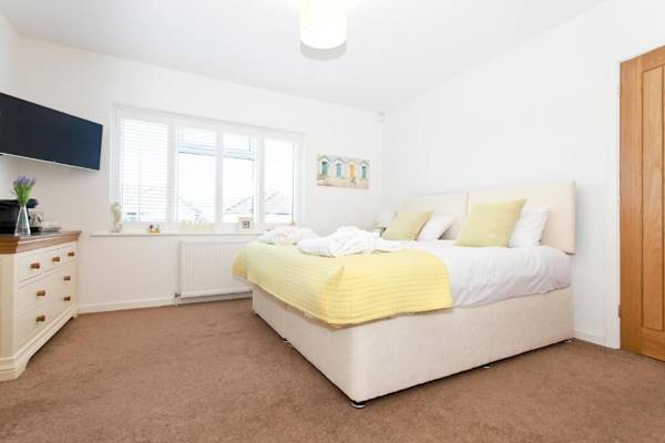 Avon Beach Bed & Breakfast