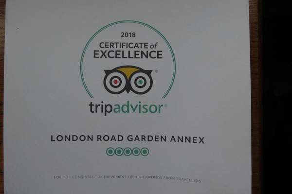 London Road Guest Accommodation