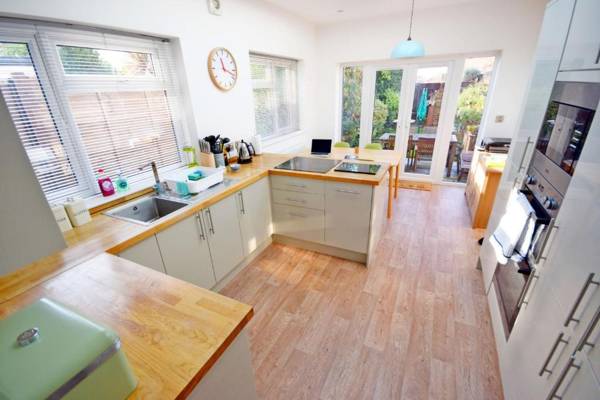 Broyle House Chichester