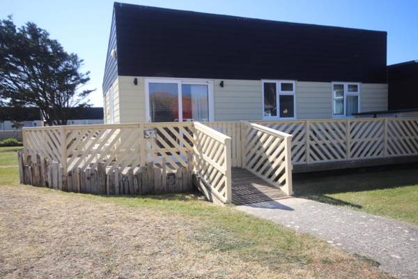 37A Medmerry Park 2 Bedroom Chalet