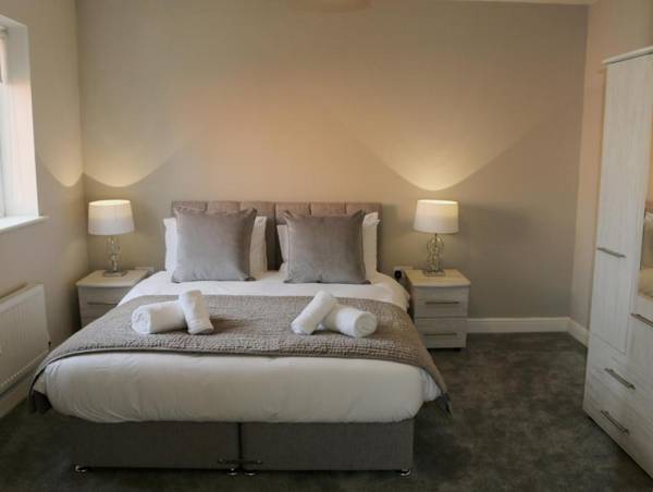 Wharf View Townhouse Chester