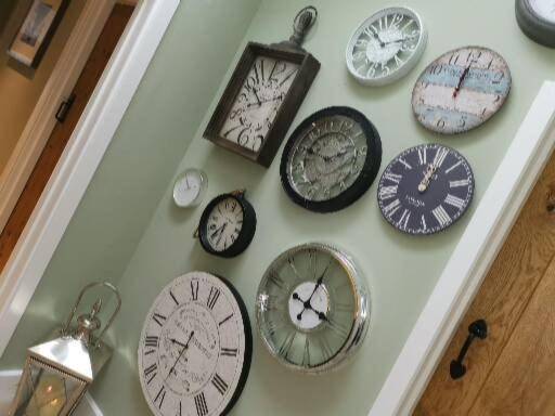 Broadrock Accommodation - Clock Cottage & The Loft