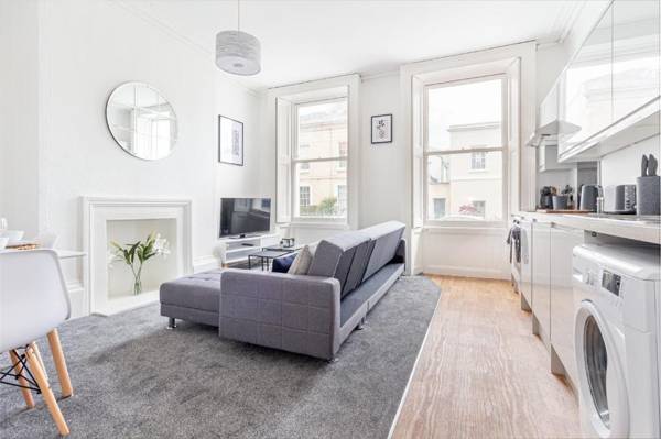 Cheltenham City Centre - 1 Bedroom Apartment