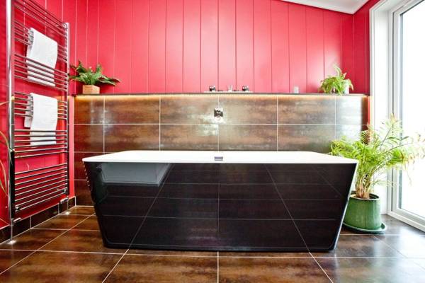 Pomegranate Strawberryfield Park