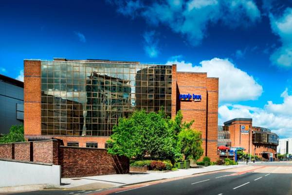 Park Inn by Radisson Cardiff City Centre