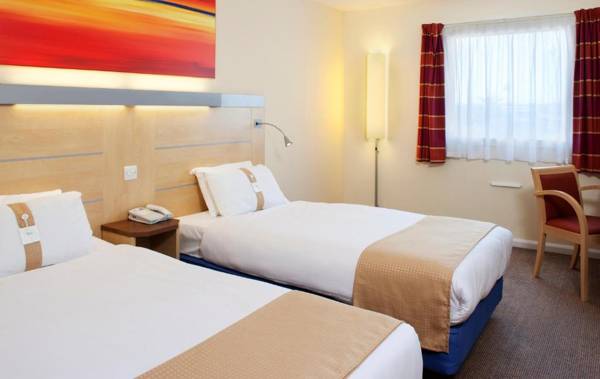 Holiday Inn Express Cardiff Airport an IHG Hotel